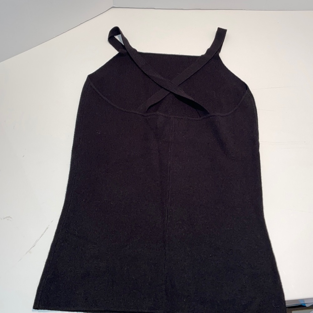 VINTAGE Dana Bunchman Criss cross sweater tank top